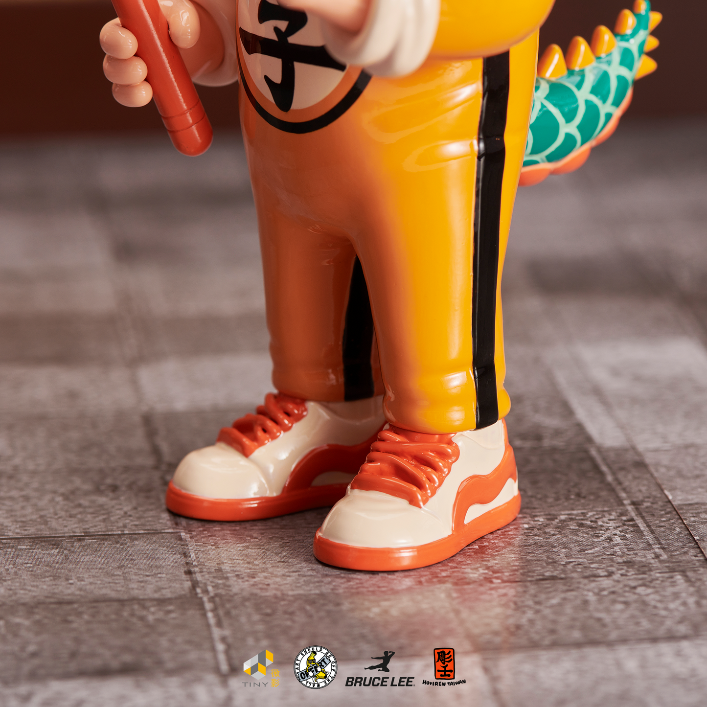 【IN-STOCK】TINY X OFFART Horiren Like A Skateboarder Dragon Bruce Lee