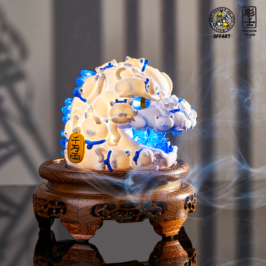 OFFART X Horiren Red Flame Hundred Cats Porcelain Mini Bust