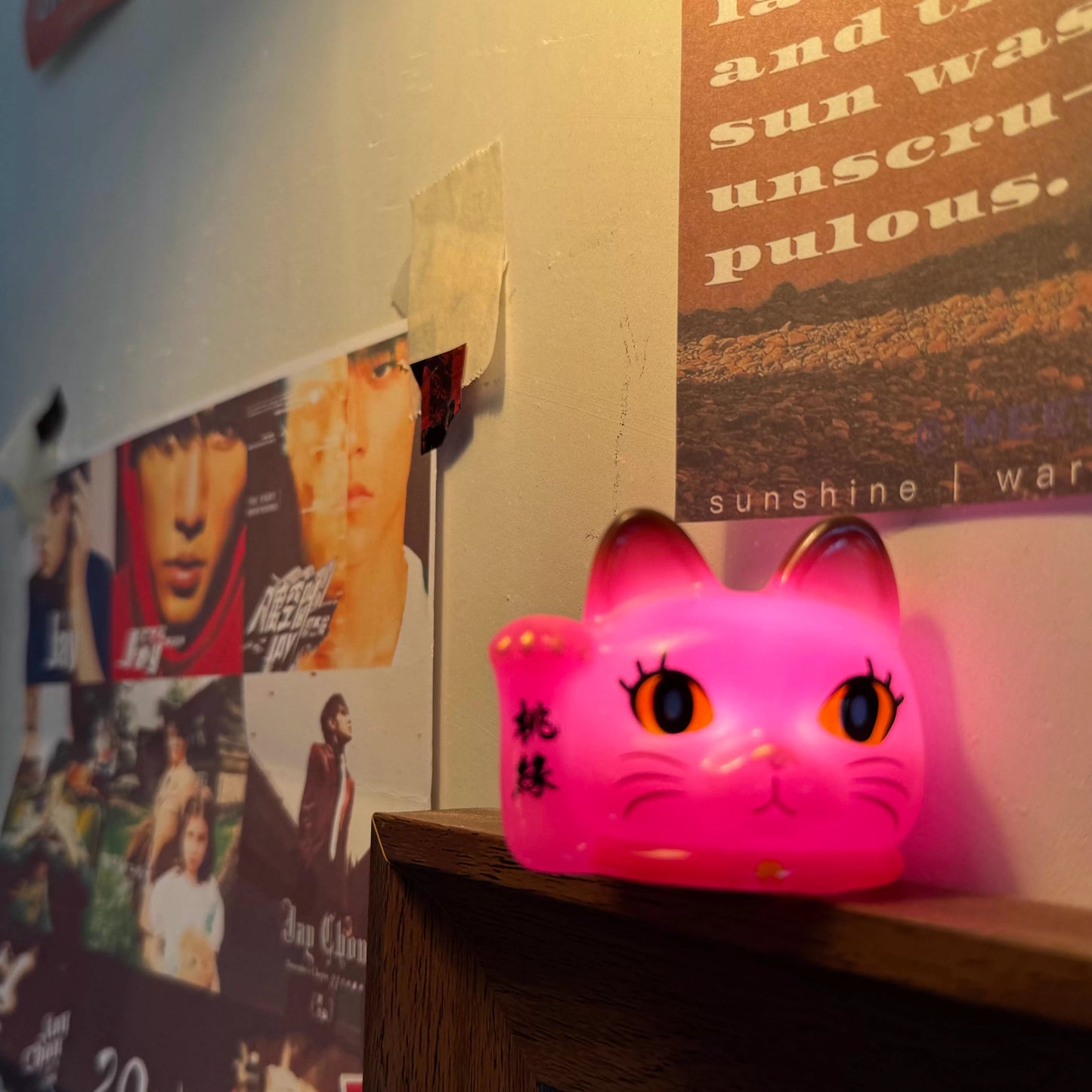 【IN STOCK】 Illuminated Half-Body Maneki-neko Blind Box