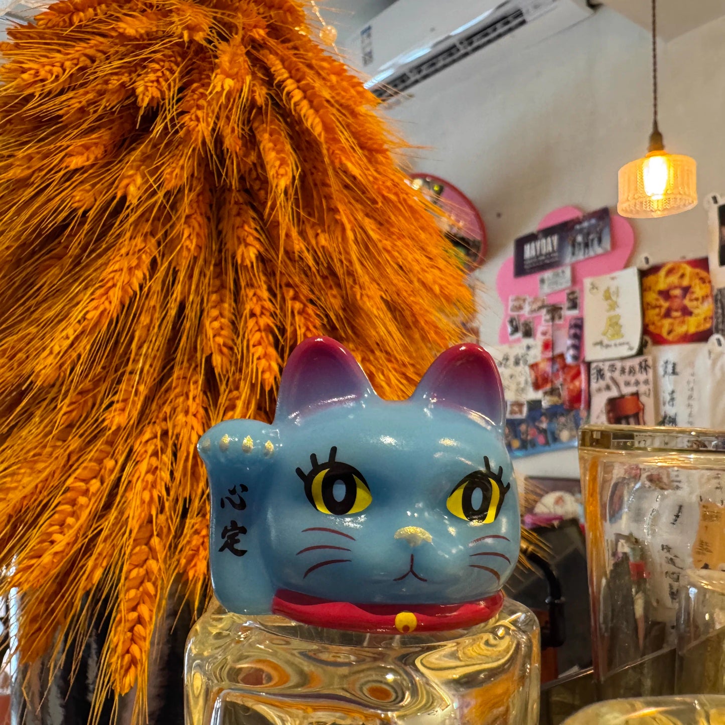 【IN STOCK】 Illuminated Half-Body Maneki-neko Blind Box